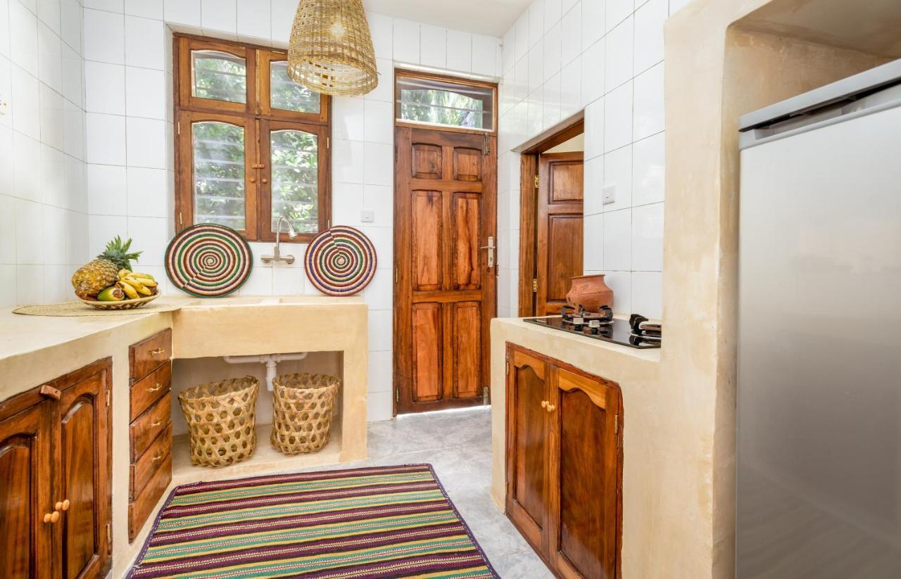 Kima Serviced Beach House & Suites Bwejuu Bagian luar foto