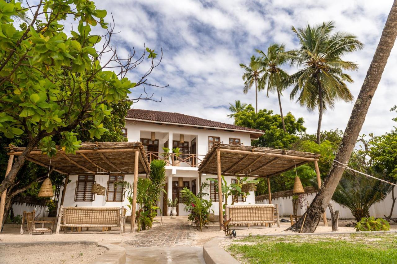 Kima Serviced Beach House & Suites Bwejuu Bagian luar foto