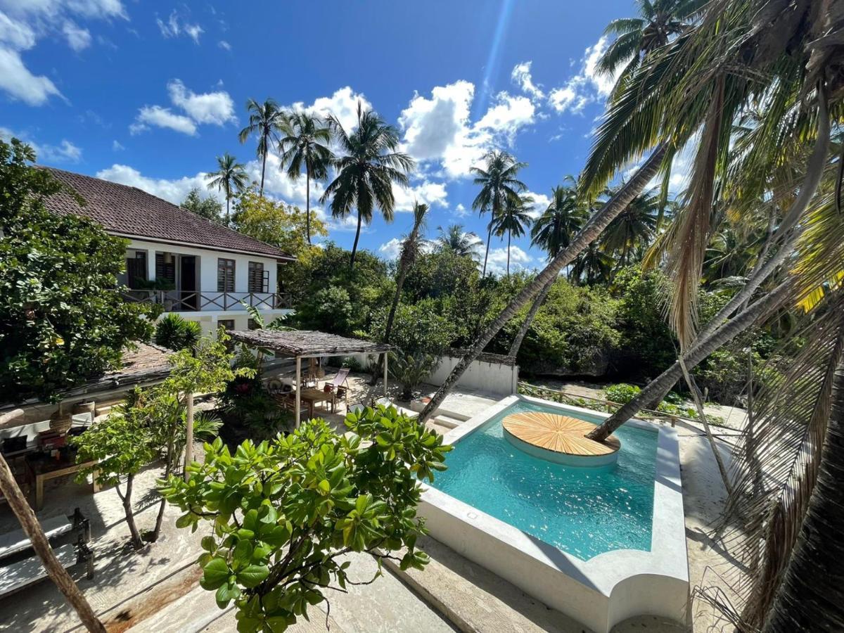Kima Serviced Beach House & Suites Bwejuu Bagian luar foto