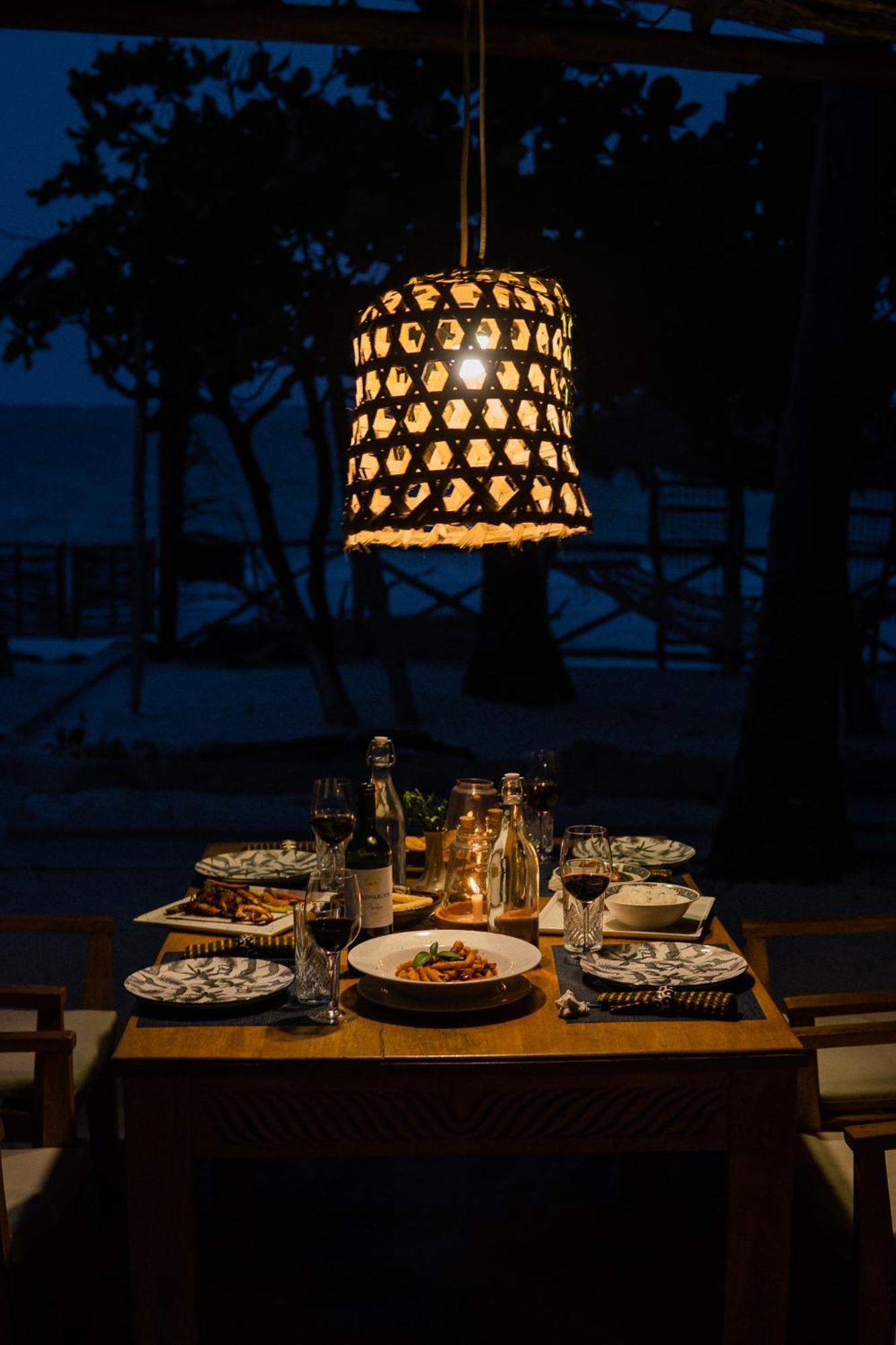 Kima Serviced Beach House & Suites Bwejuu Bagian luar foto